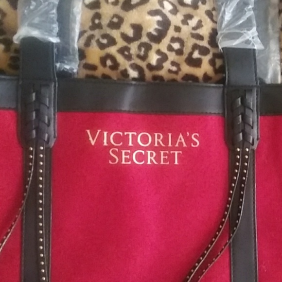 Large Red Victoria's Secret Tote - Picture 3 of 3